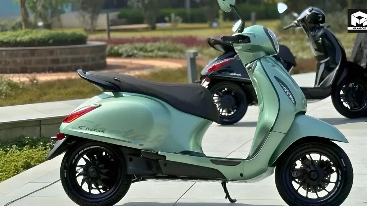 Bajaj Chetak 3001